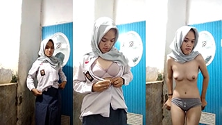 Hijab SMA Pulang Sekolah Bugil