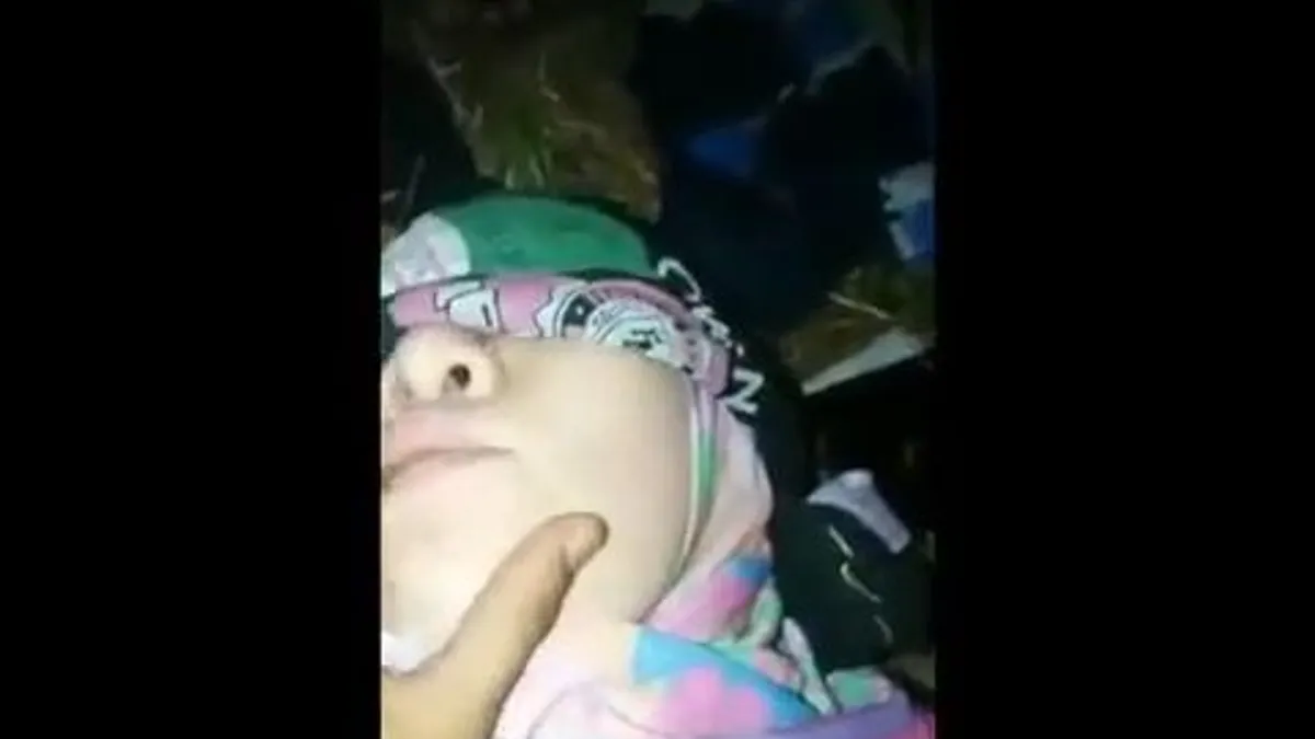 Hijaber Cantik Di Gilir Setelah Minum