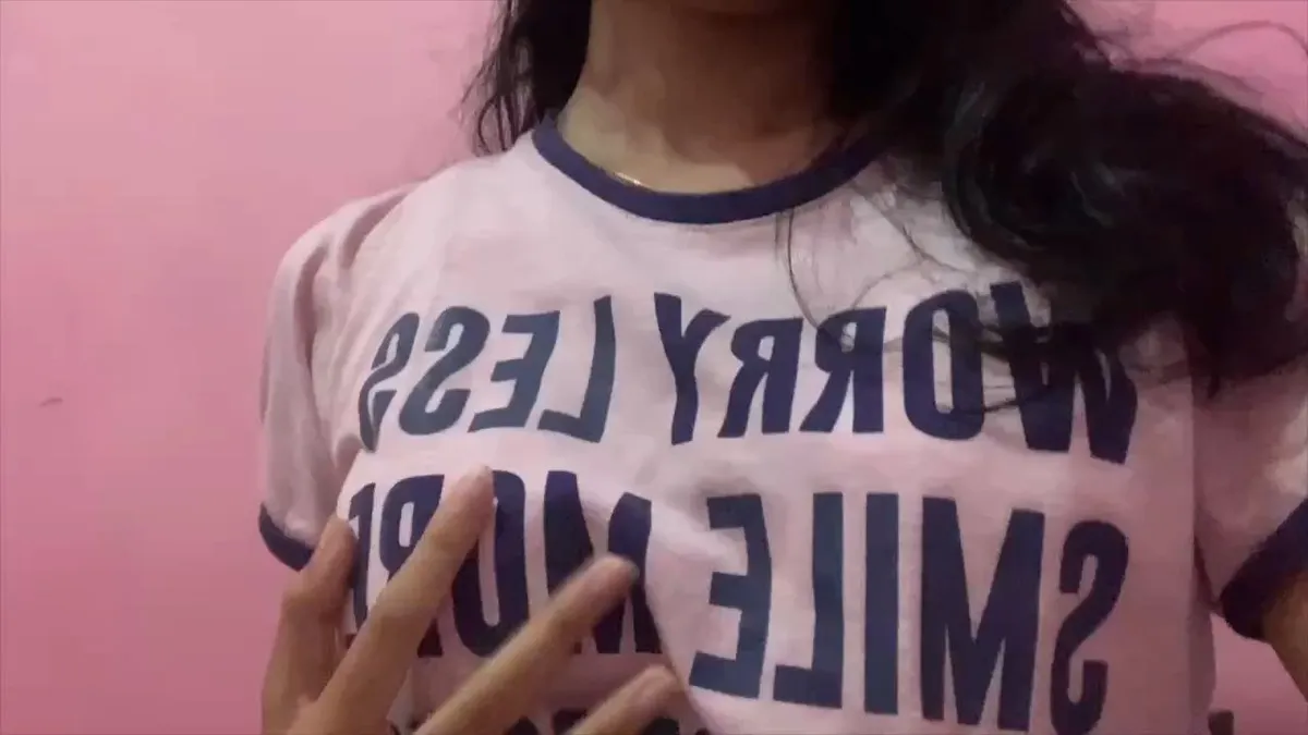 Video Bokep Dede Carissakia Abg SMP Remes Nenen Tocil